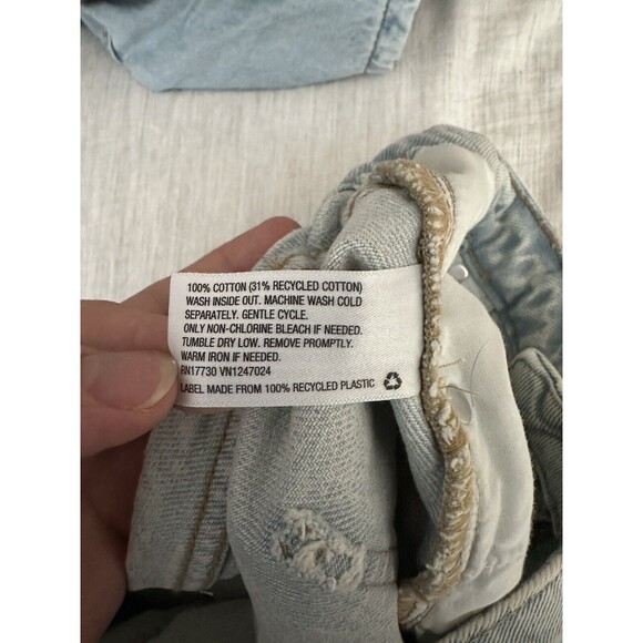 Wild Fable Womens Super High Rise Cutoff Shorts Size 16 Button Fly Mom Short - Picture 7 of 9